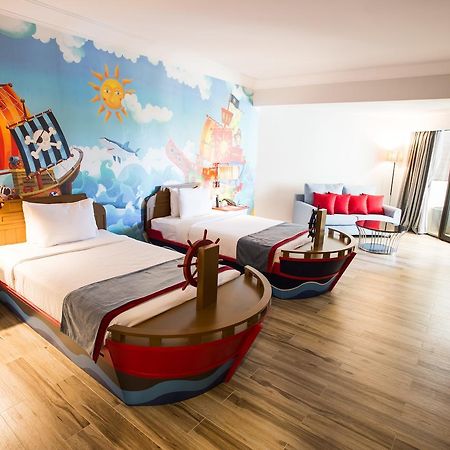 Sand&Sandals Desaru Beach Resort&Spa Exterior foto Family room