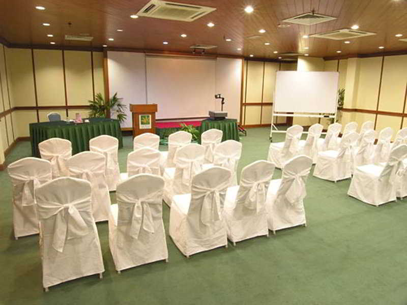 Sand&Sandals Desaru Beach Resort&Spa Einrichtungen foto A meeting room at the hotel