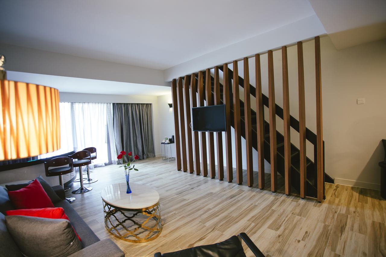 Sand&Sandals Desaru Beach Resort&Spa Exterior foto A room at the hotel